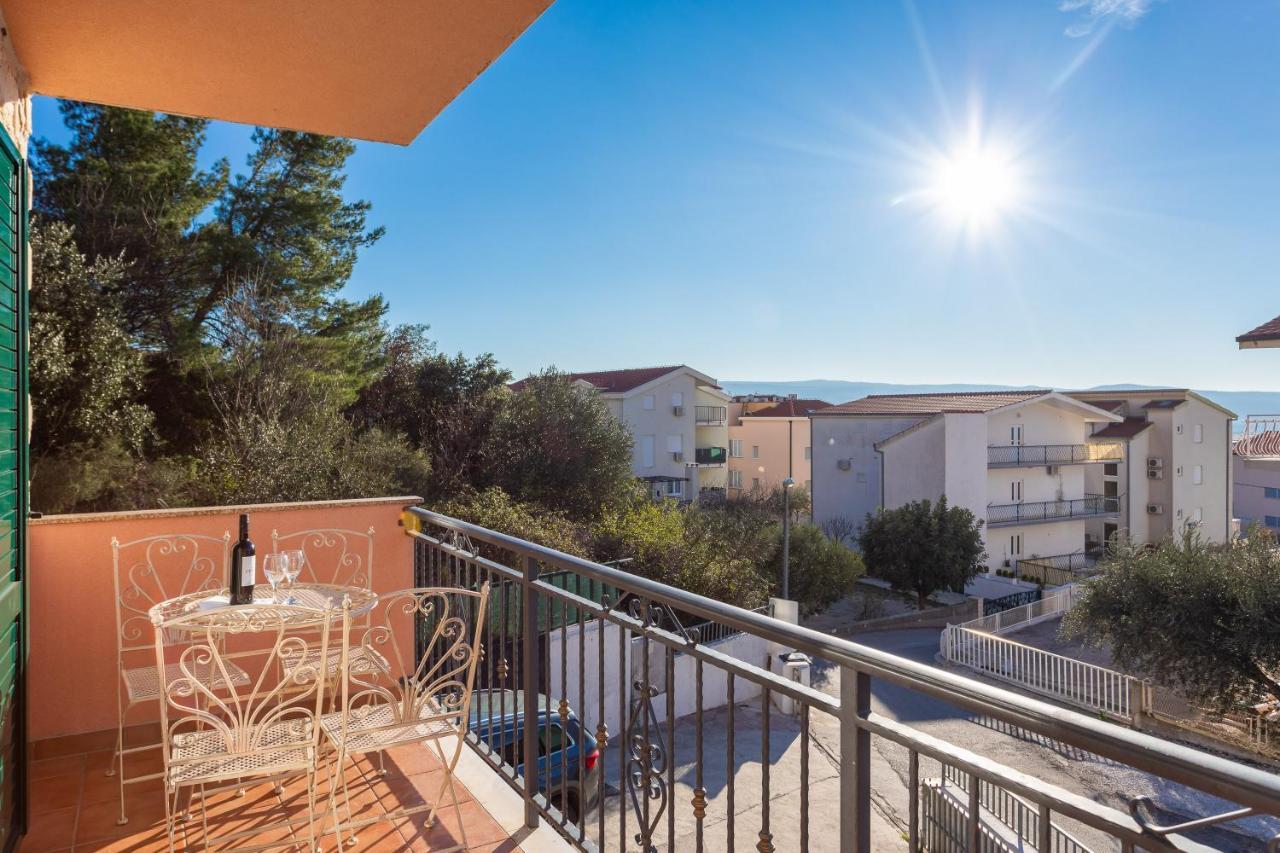 Villa Borzic Omis Exterior photo